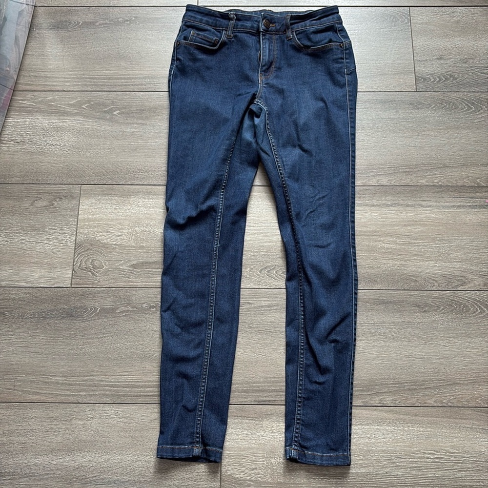 7. XS254 Vero moda skinny shape up jeans